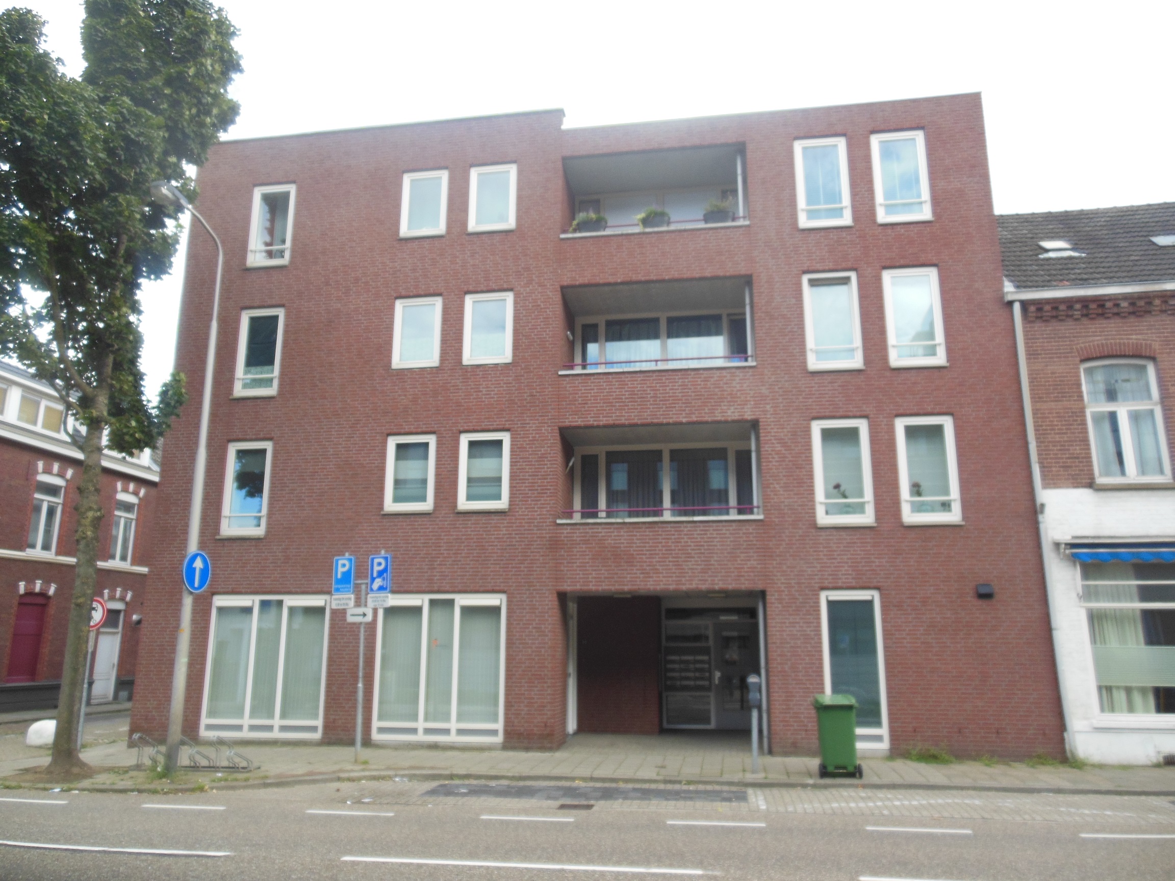 Venloseweg 18E, 6041 BX Roermond, Nederland