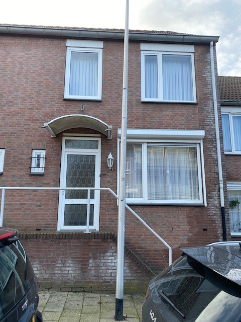 Lokerstraat 24