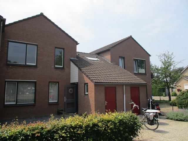 Pastoor Ellerstraat 9