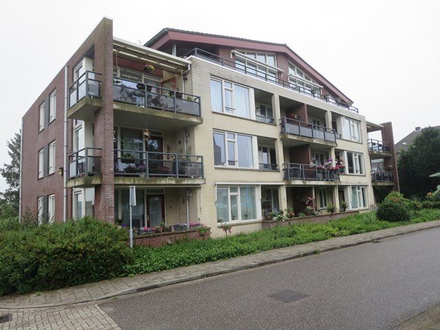 Rozenhof 18