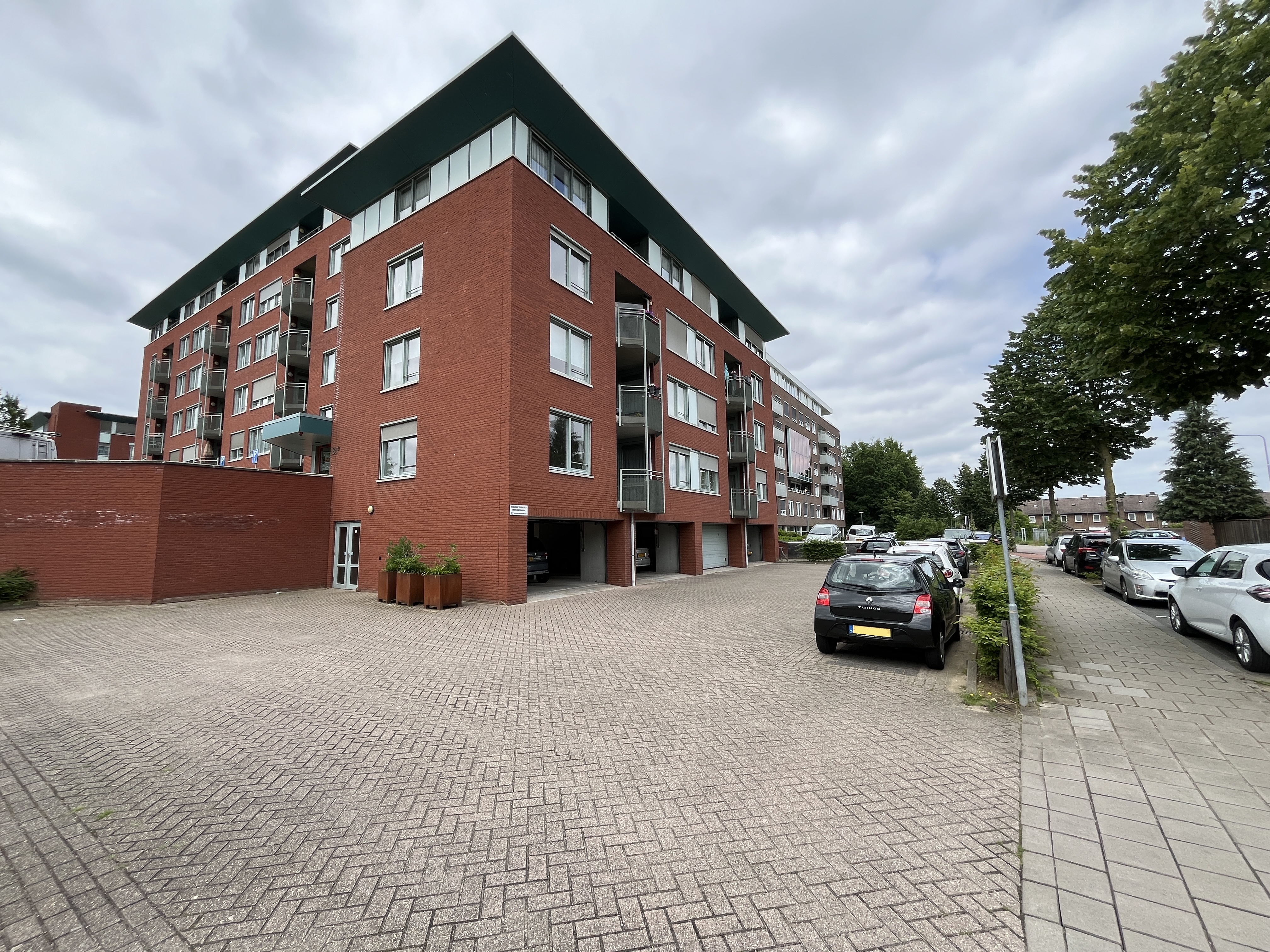 Oranjelaan 81, 6042 GL Roermond, Nederland