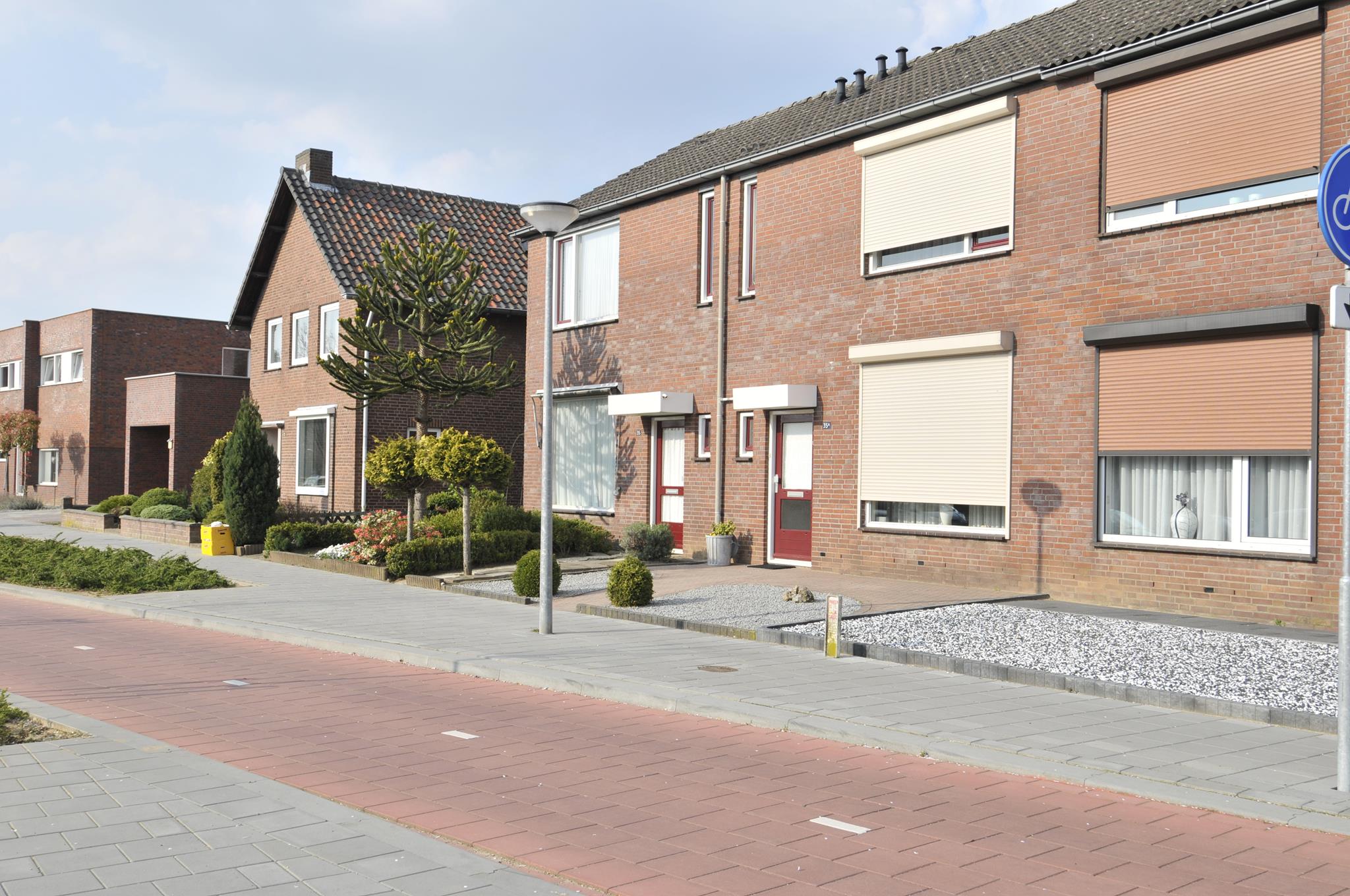 Keulsebaan 35A, 6045 GC Roermond, Nederland