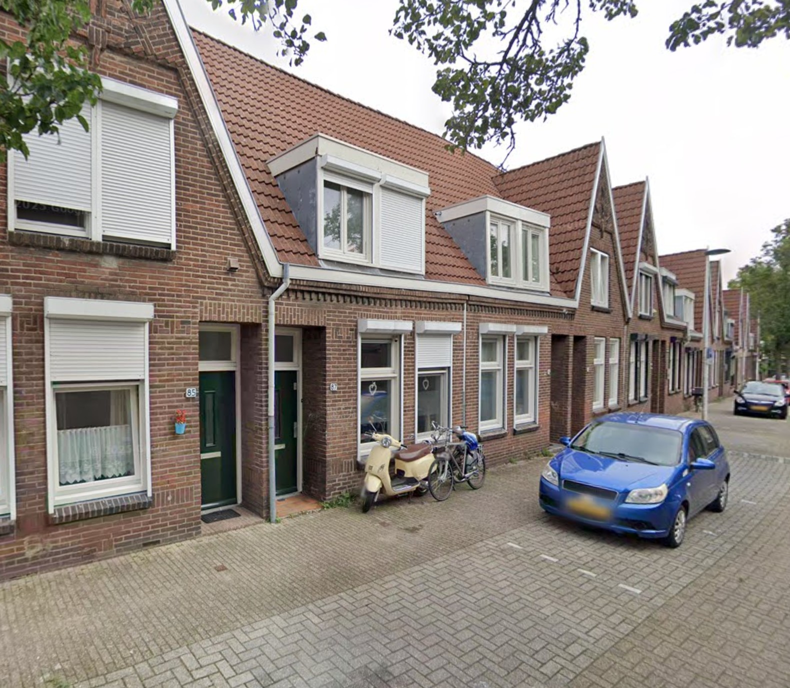 Tussenwoning te huur: Proosdijweg 87, Maastricht