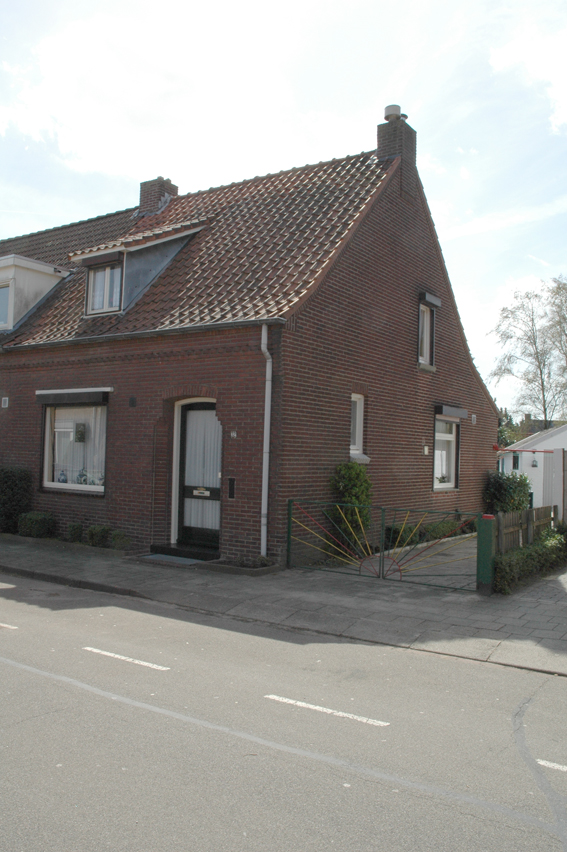 Twee-onder-één-kap te huur: Berkelstraat 32, Horst