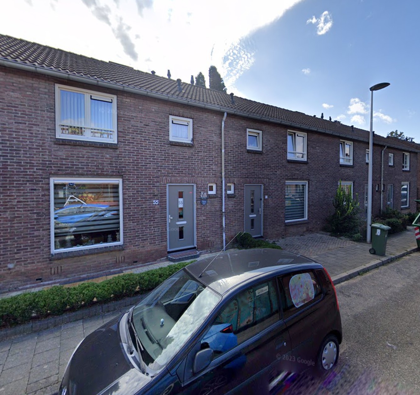 Terraced house for rent: Kasteel Walburglaan 53, Nazareth Maastricht
