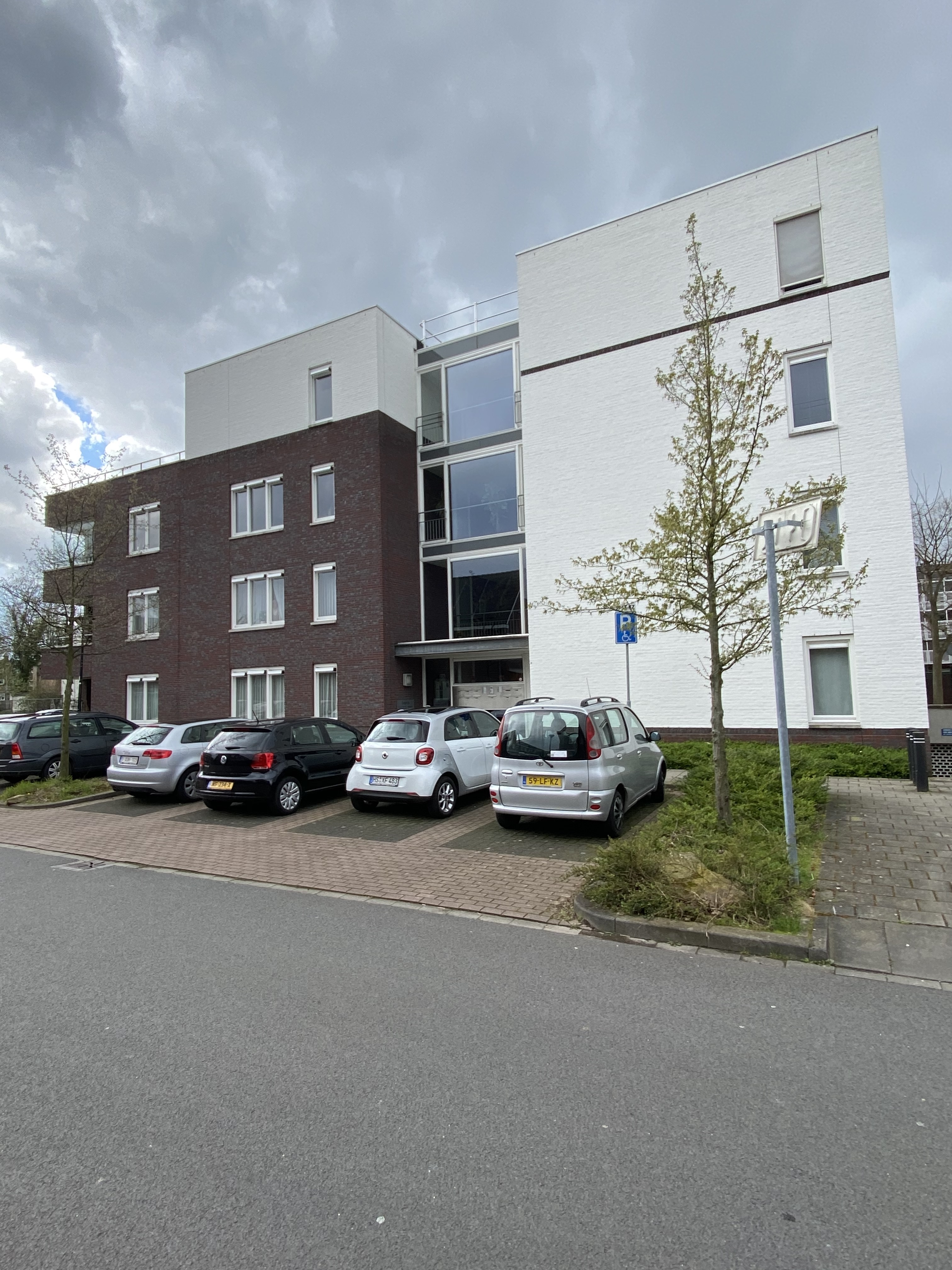 Appartement te huur: Ereprijs 29, Sittard