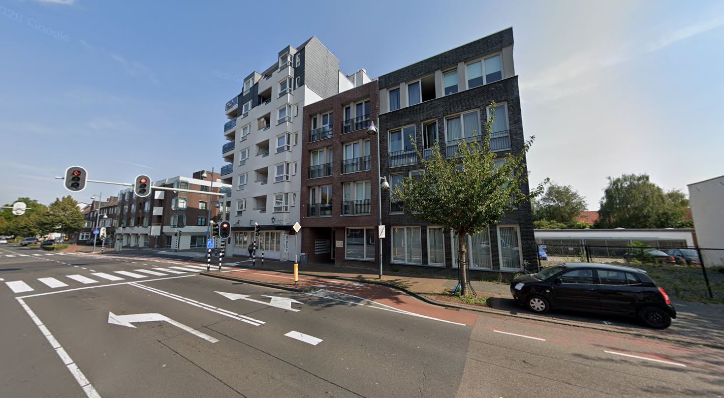 Studio te huur: Rijksweg Centrum 1F-1, Kluis Geleen