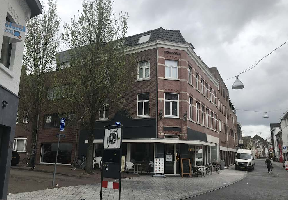 Studio te huur: Stationsstraat 2-02, Sittard-Centrum Sittard