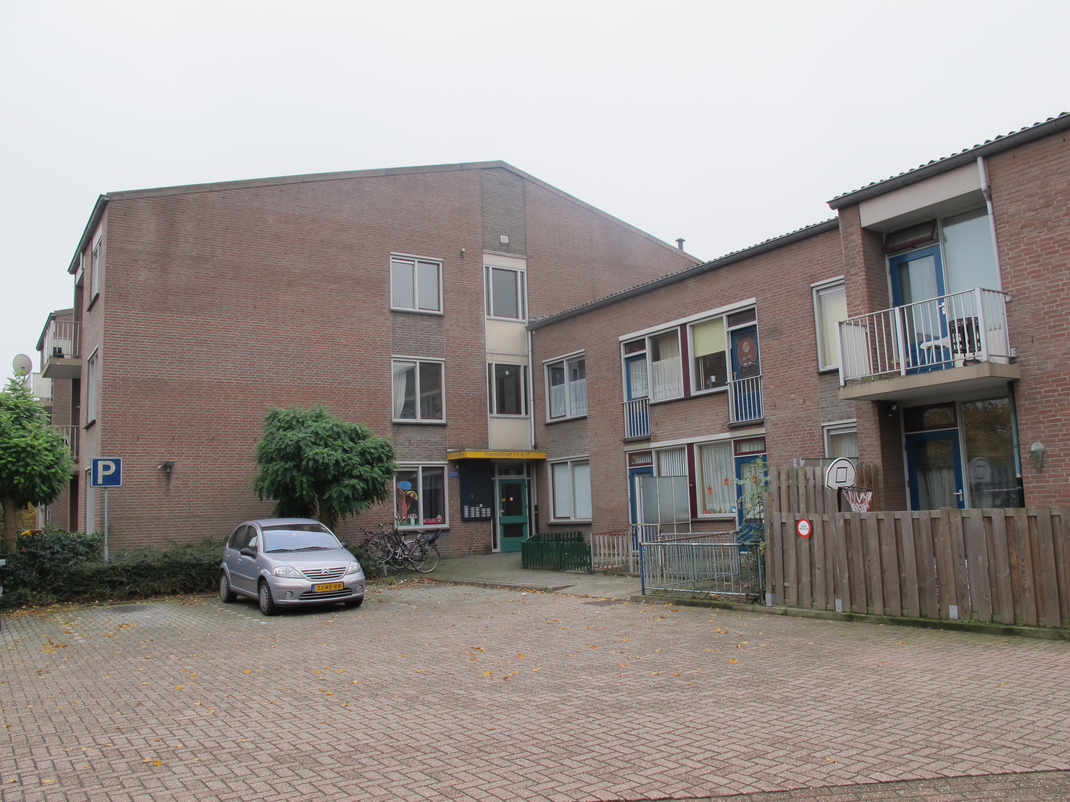 Studio te huur: Dommelstraat 37, Lindenheuvel Geleen