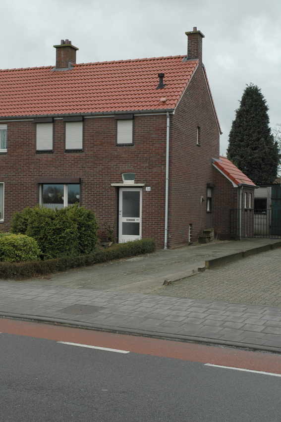 Twee-onder-één-kap te huur: Wilhelminalaan 34, Maasbree-centrum Maasbree