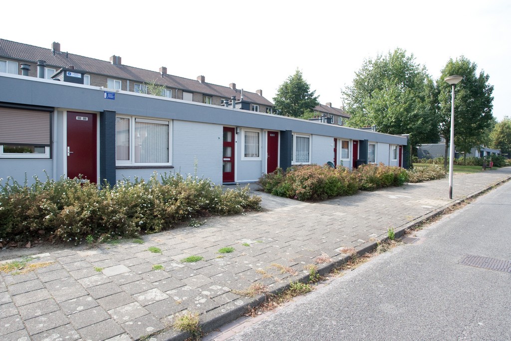 Terraced house for rent: Beukstraat 76, Passart Heerlen