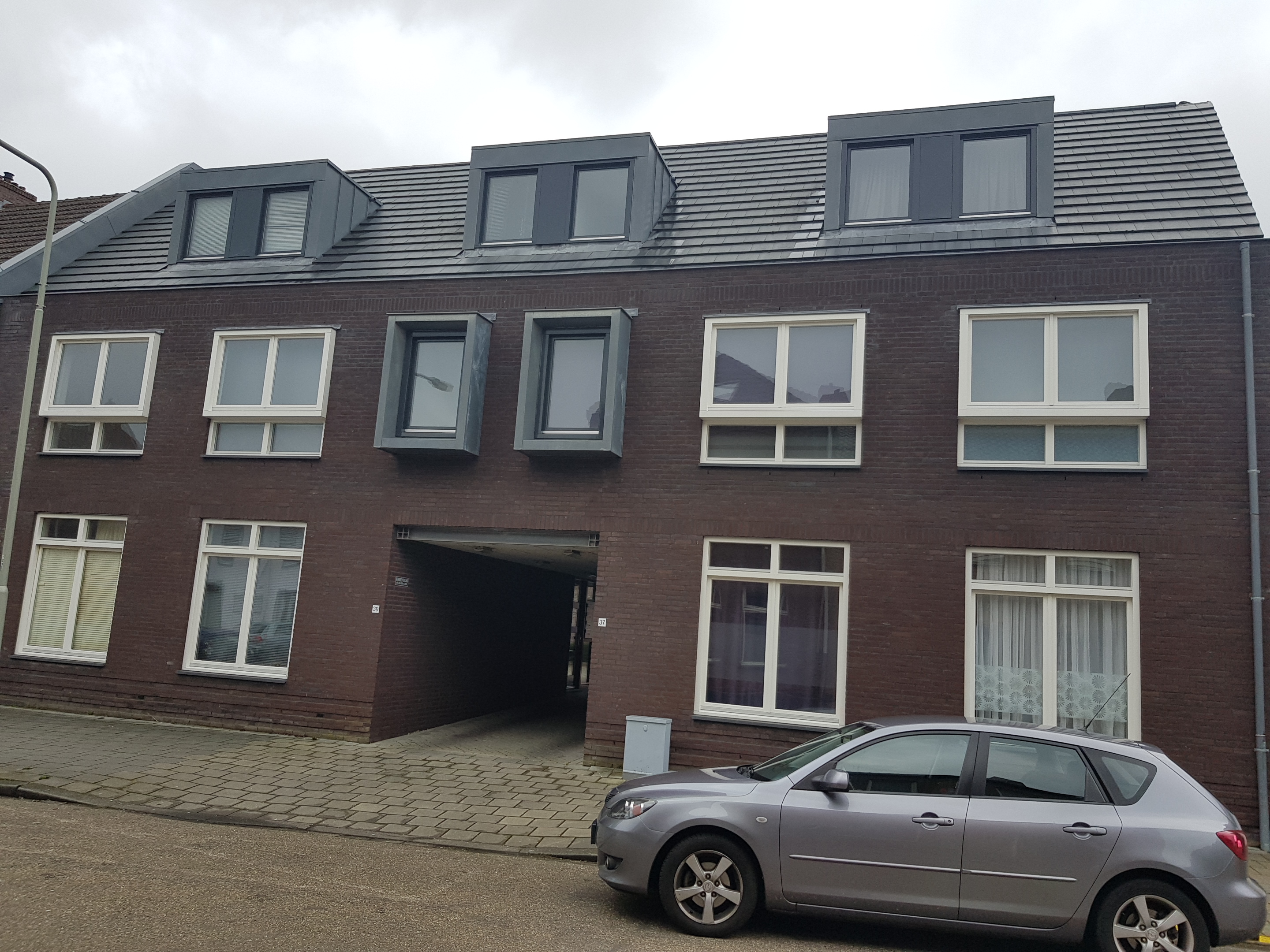 Studio te huur: Overhoven 39-3, Overhoven Sittard