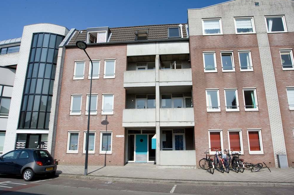Apartment for rent: Bloemenweg 37B, Heugemerveld Maastricht