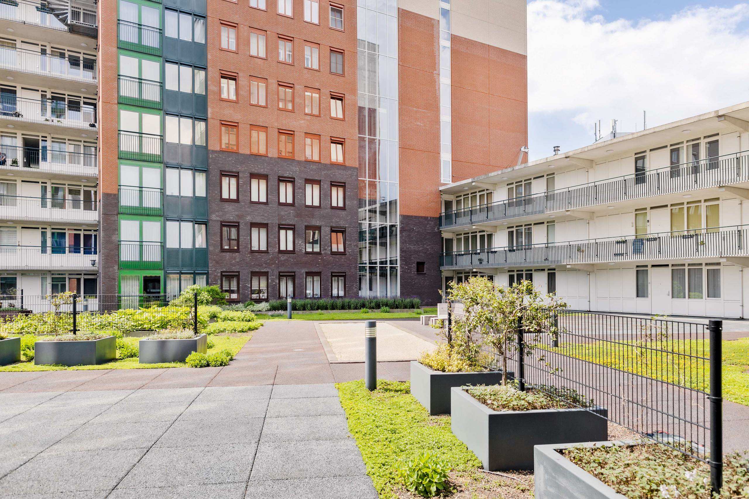 Appartement te huur: Kazerneplein 94, Binnenstad Roermond