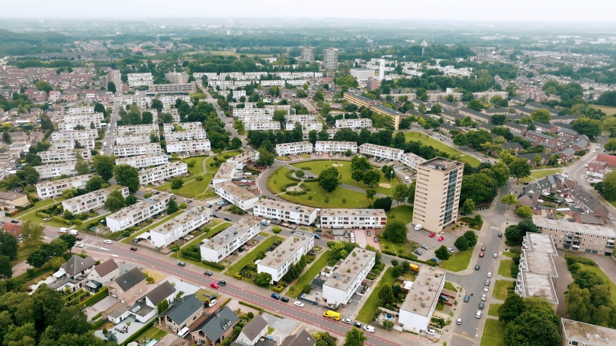 Tussenwoning te huur: Beneluxlaan 94, Vrieheide Heerlen