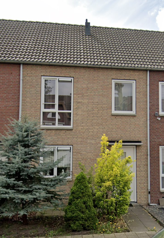 Terraced house for rent: Burg. Lemmensstraat 273, Lindenheuvel Geleen