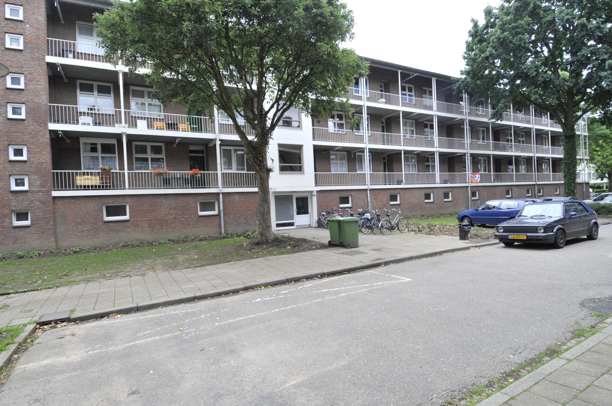 Appartement te huur: Willem Bayerstraat 1, Vrijveld Roermond