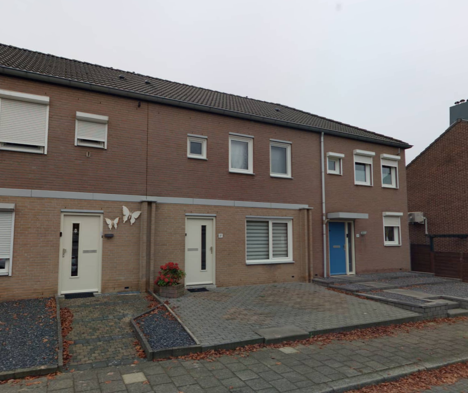 Tussenwoning te huur: Pastoor van der Heijdenlaan 31C, Chevremont Kerkrade