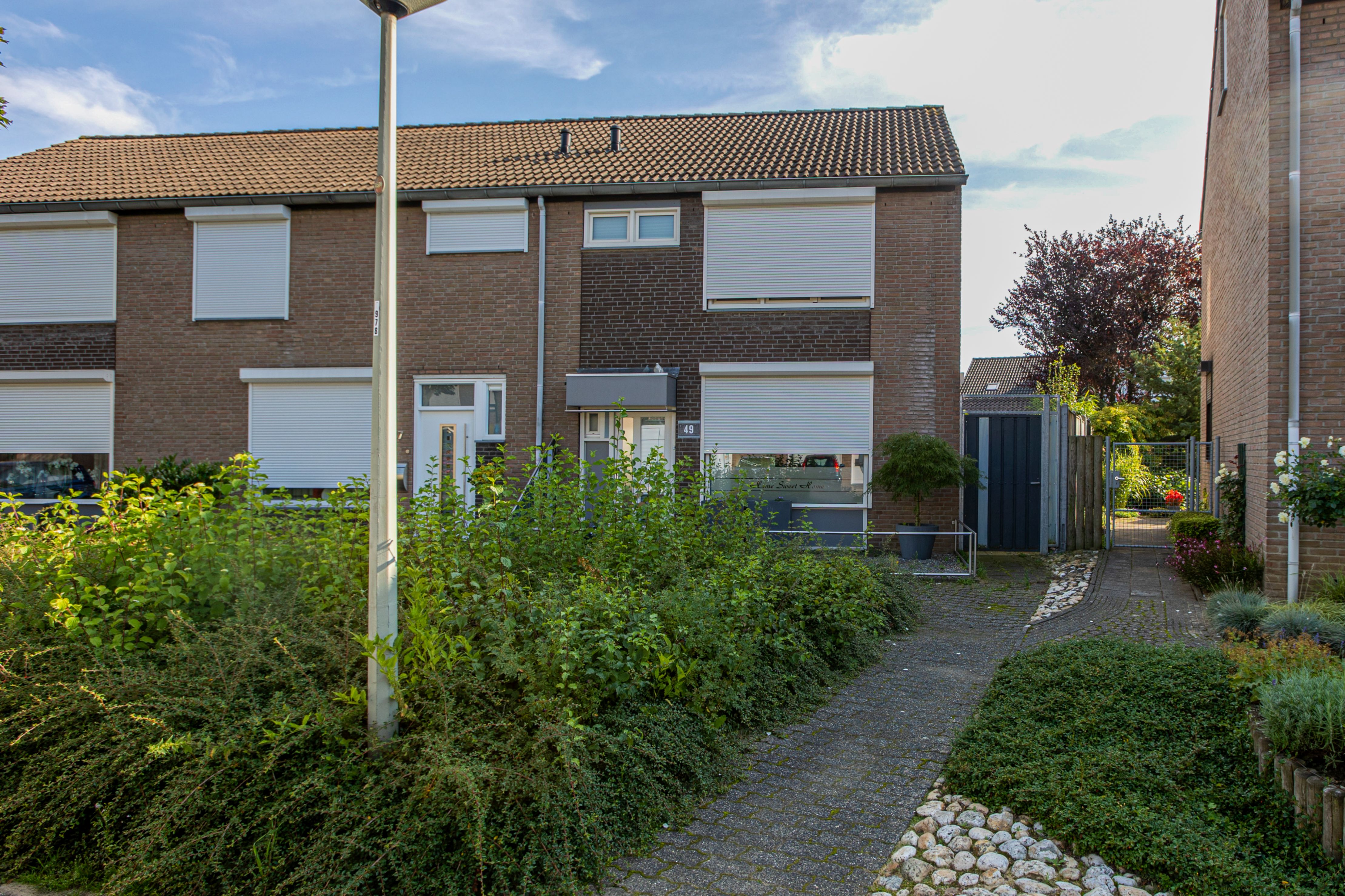 Hoekwoning te huur: Houwer 49, Mijnbuurt Landgraaf