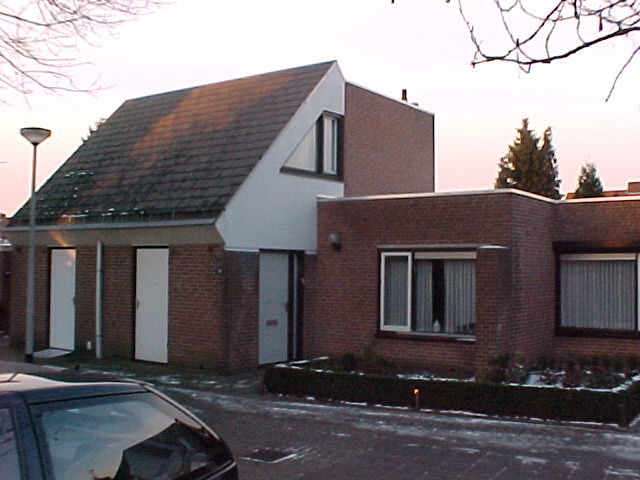 Tussenwoning te huur: Jean Verheggenstraat 6, Fatima Weert