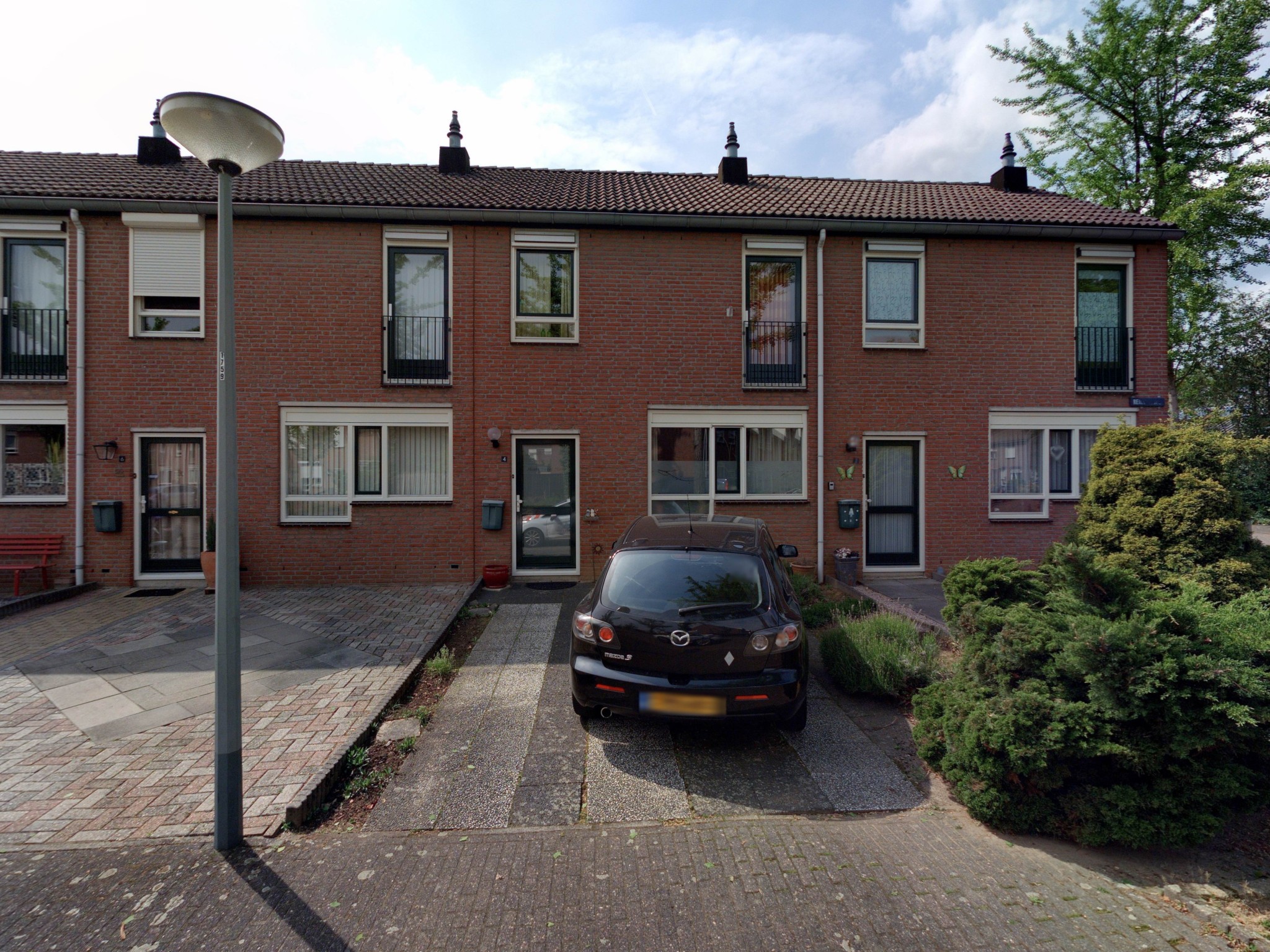 Tussenwoning te huur: Reinvarenhof 4, Hoogvonderen Roermond