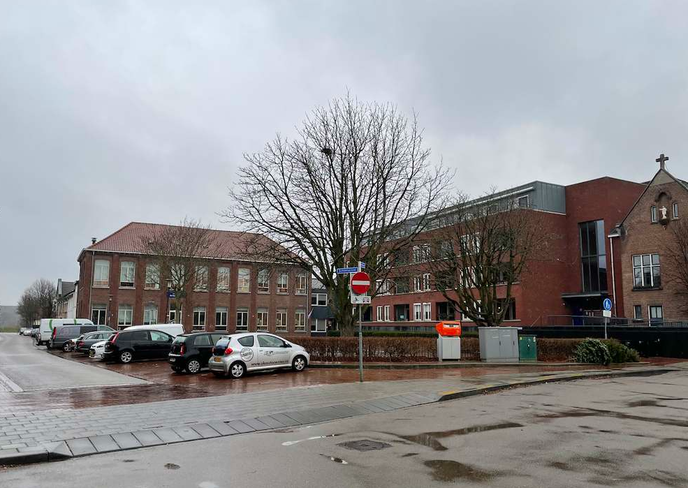 Appartement te huur: Kerkstraat 1C-03, Borgharen Maastricht