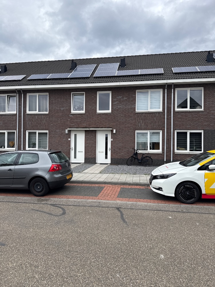 Tussenwoning te huur: Vermeerstraat 36, Stadbroek Sittard