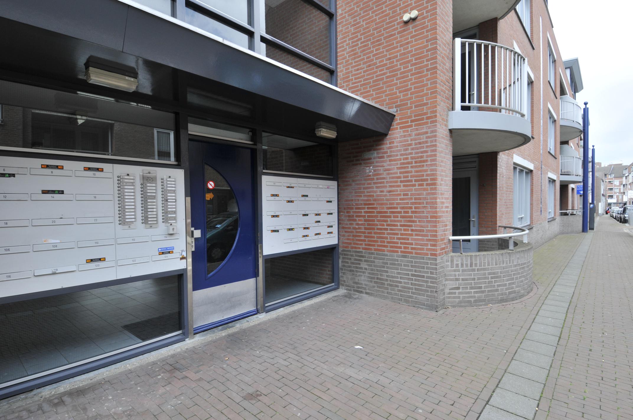 Schoolstraat 121