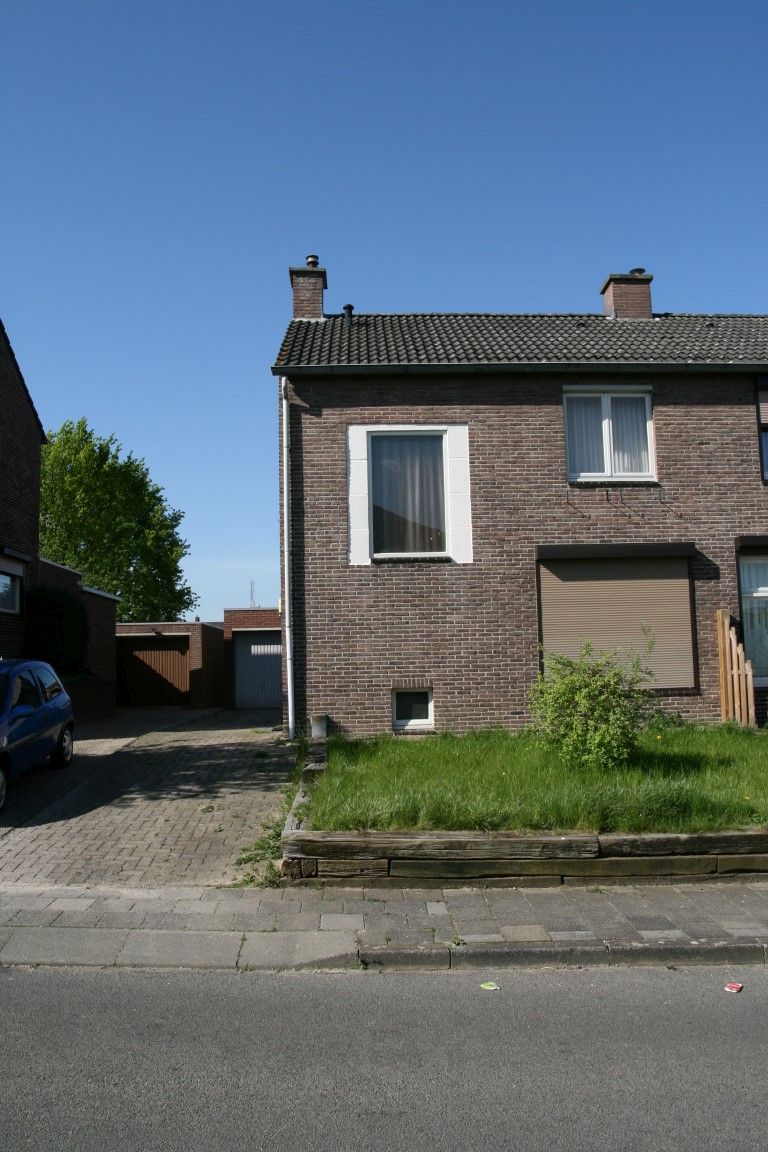 Abdissenlaan 36, 6374 BL Landgraaf, Nederland