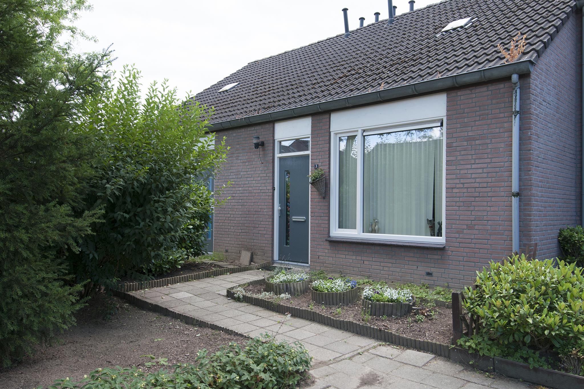 Beeldsnijdererf 1, 6043 SJ Roermond, Nederland