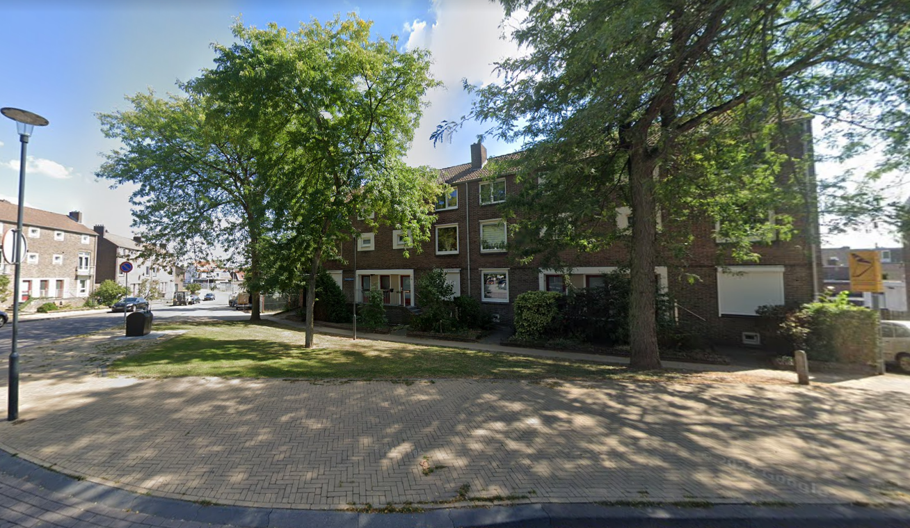 Amstenraderweg 22, 6431 EL Hoensbroek, Nederland