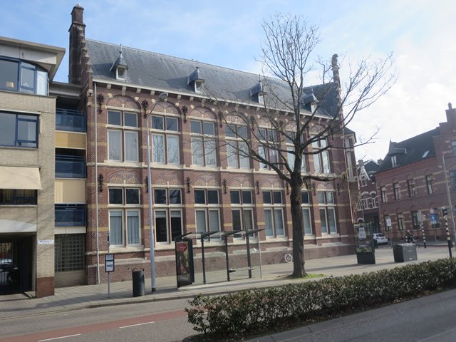 Monseigneur Nolensplein 76