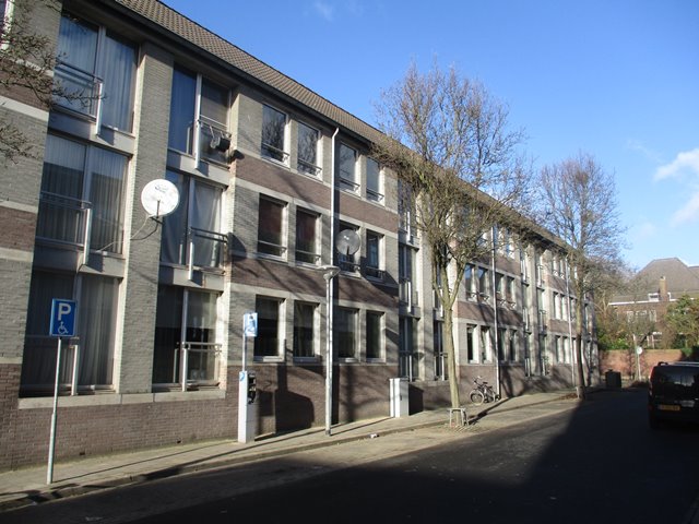 Noord Buitensingel 37