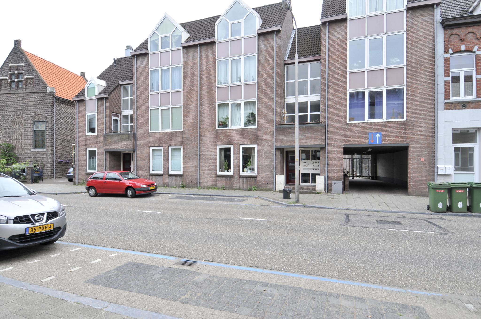 Venloseweg 56, 6041 BZ Roermond, Nederland